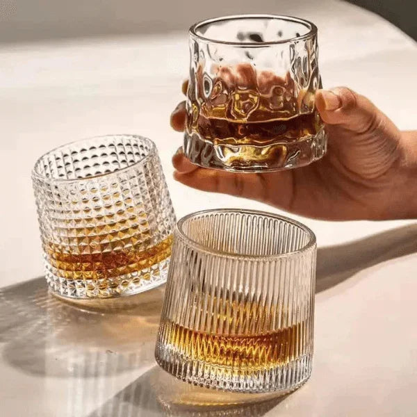 Copo de Cristal para Whisky com Base Rotativa – Bar em Casa