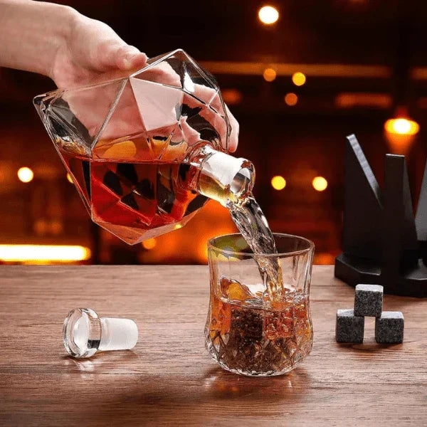 Decanter Diamante Home Bar