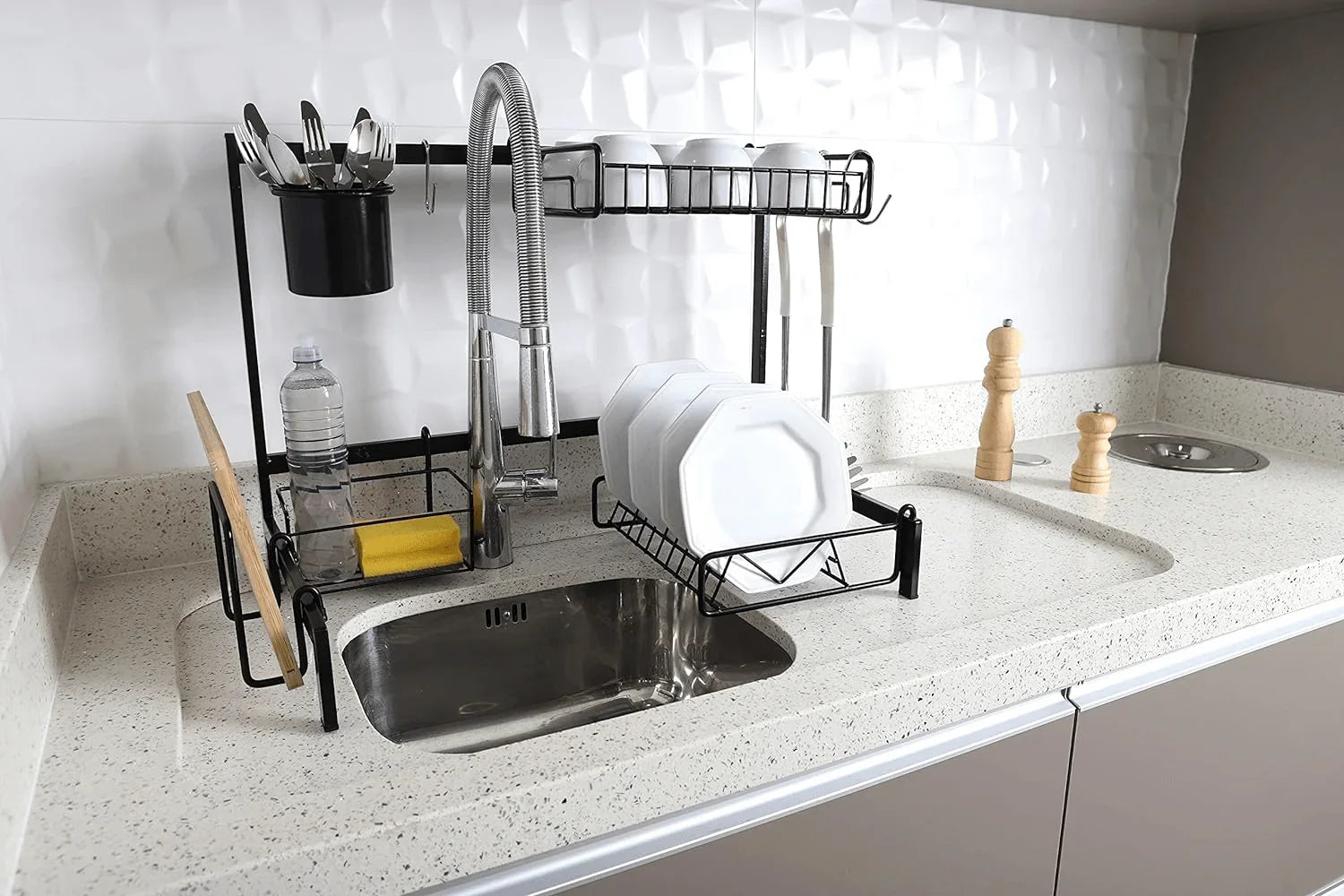 Cozinha Autosustentável Suspensa