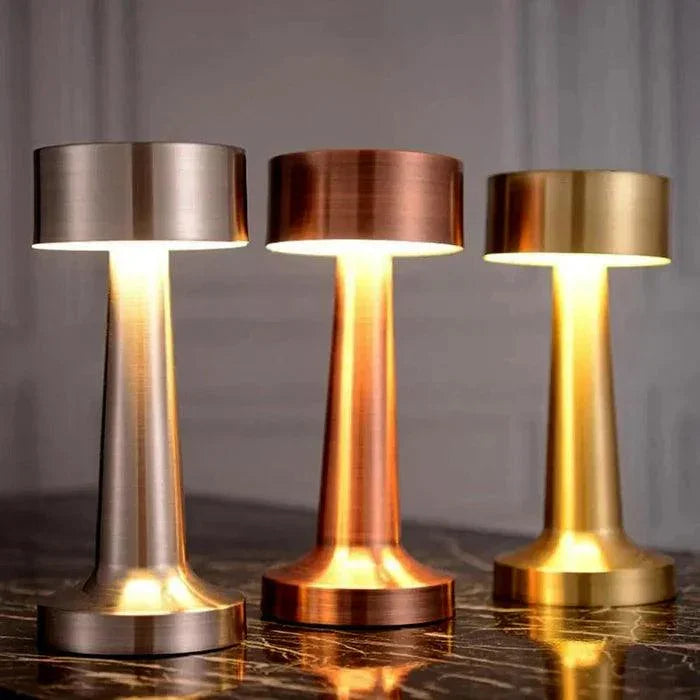 Luminária de Mesa Mirina